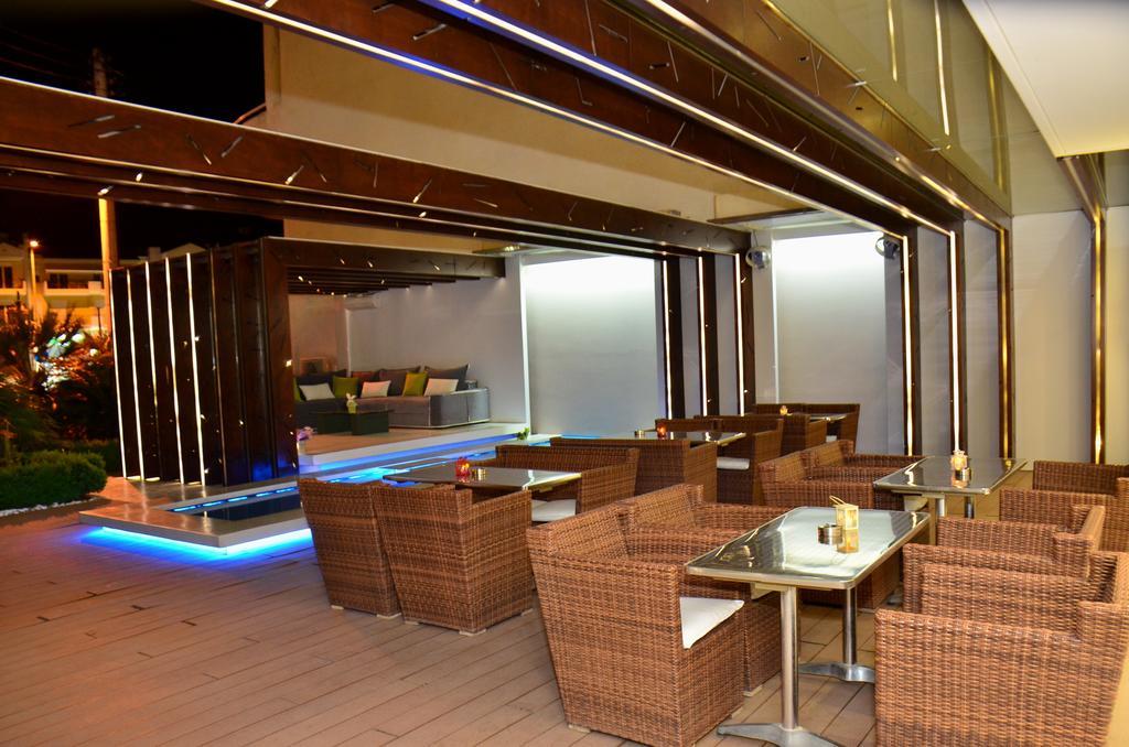 Deves Hotel نافبليو المظهر الخارجي الصورة